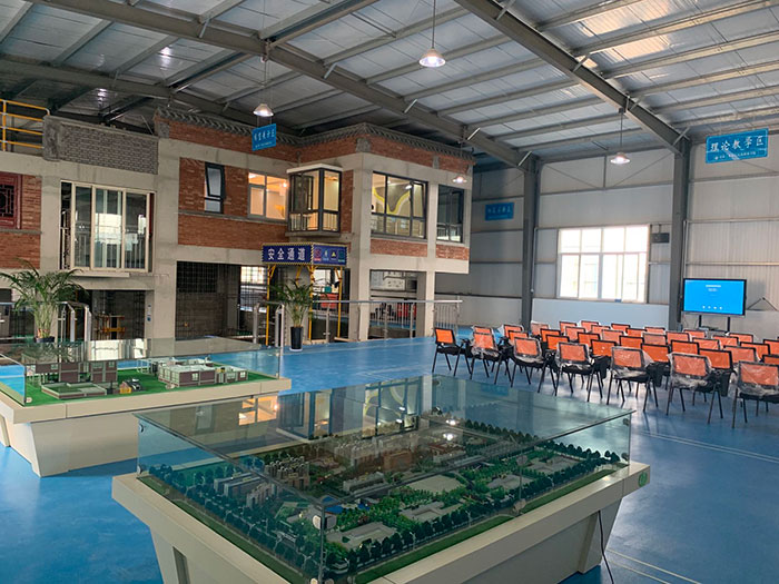 1650935796864613.jpg 等比例模型實(shí)訓(xùn)室2.jpg