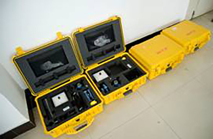 1664523288572191.jpg 4工程測量實(shí)訓(xùn)室2-GPS測量儀.jpg